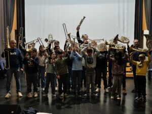 24 – II Workshop de Metais EMPV 2025